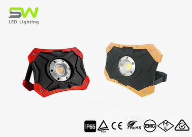 Portable COB LED Flood Lights 2000 Lm Waterproof Work Lights With Magnet Handle