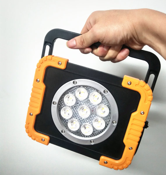 IP65 9x3W Portable LED Flood Lights With Handle And Rotatable Stand